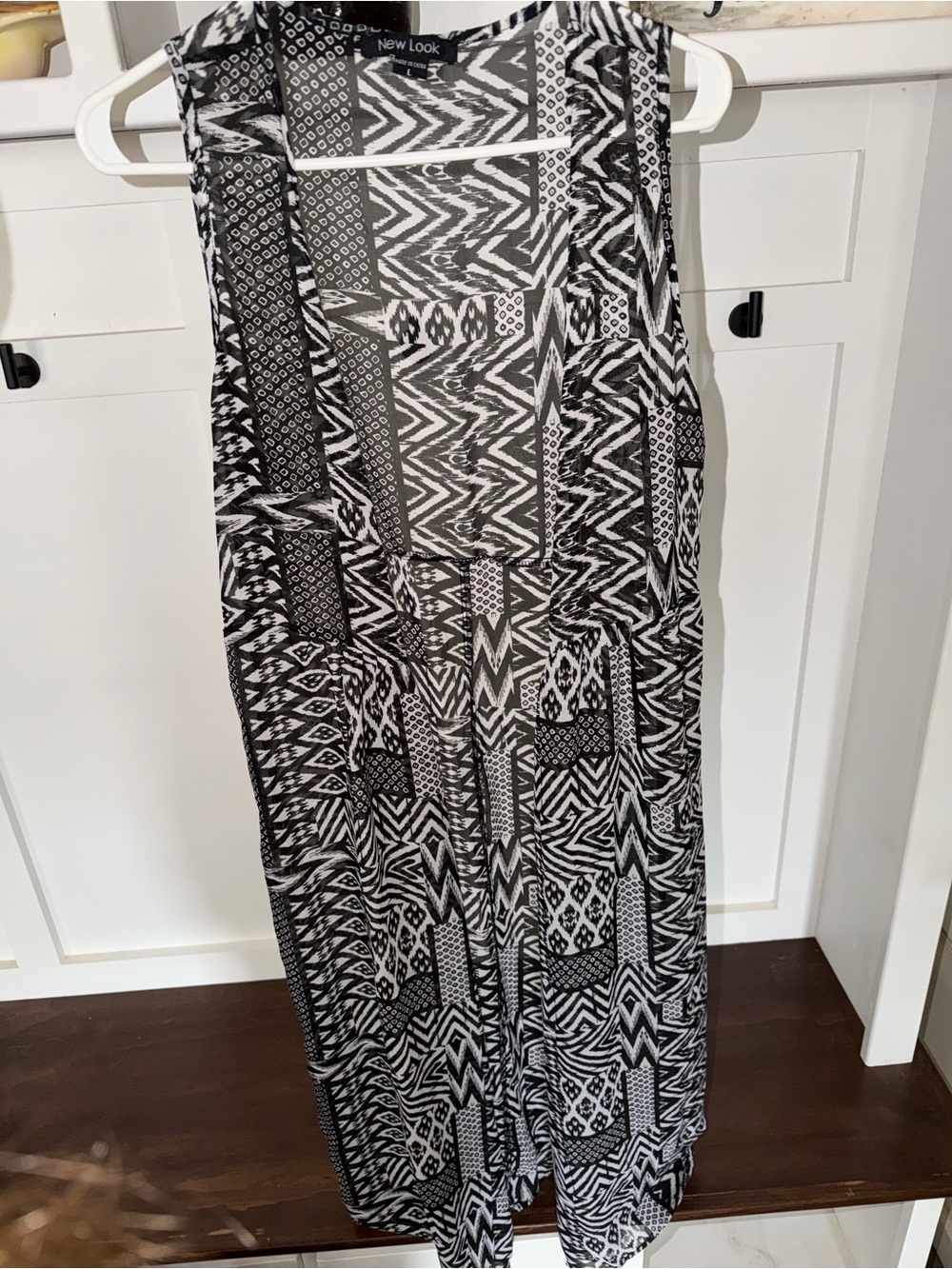 New Look Black and White Patterned Sleeveless Duster